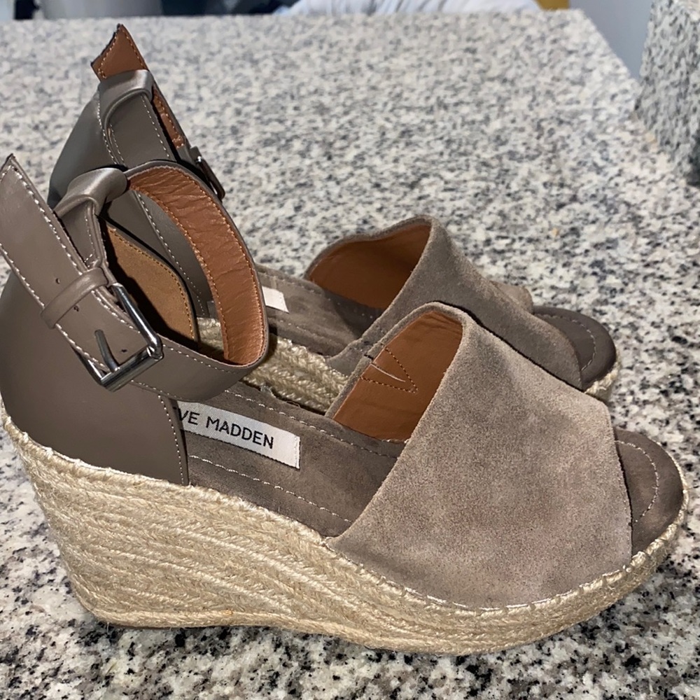 Steve Madden Wedges